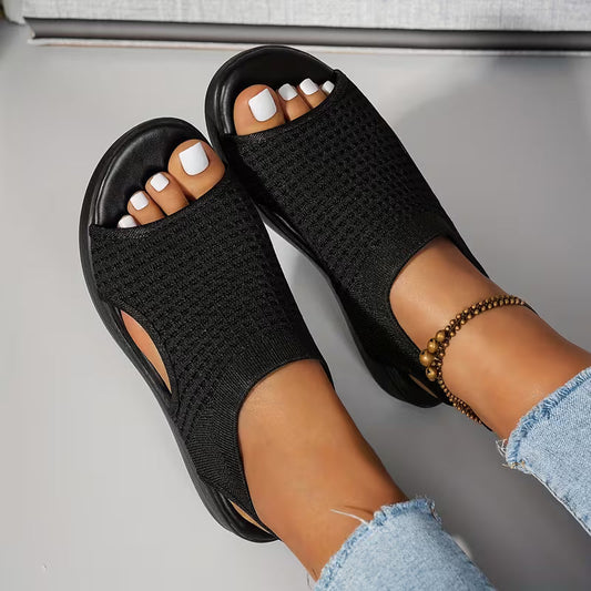 Sandales compensées d'été minimalistes pour femmes tendance 2026
