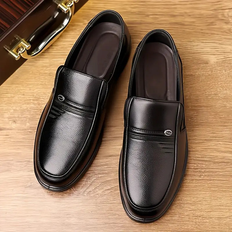 Chaussures mocassins en cuir de vachette souple et luxueux