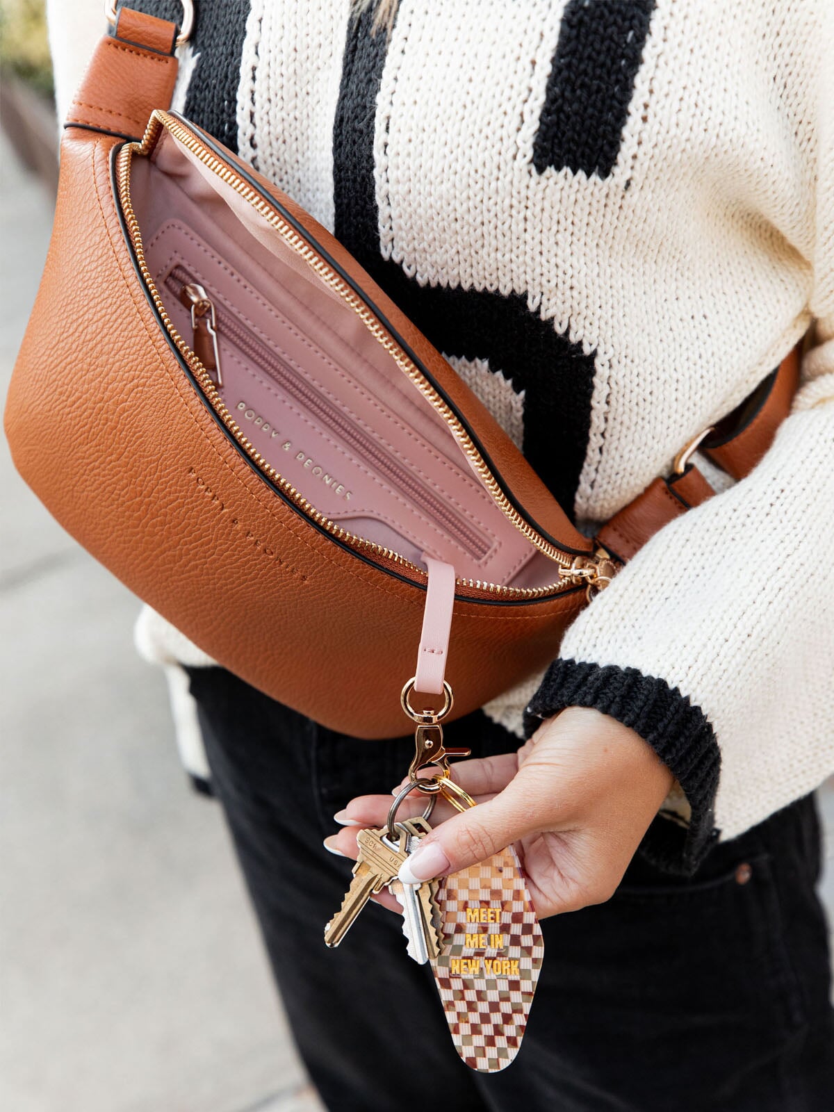 sac chic et styler  SIDEKICK cognac originale
