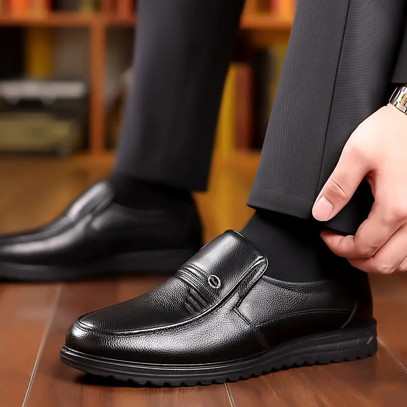 Chaussures mocassins en cuir de vachette souple et luxueux