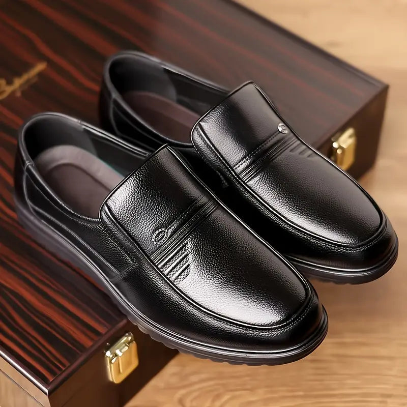 Chaussures mocassins en cuir de vachette souple et luxueux
